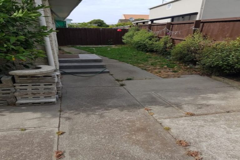 Photo of property in 28 Mountbatten Street, New Brighton, Christchurch, 8061