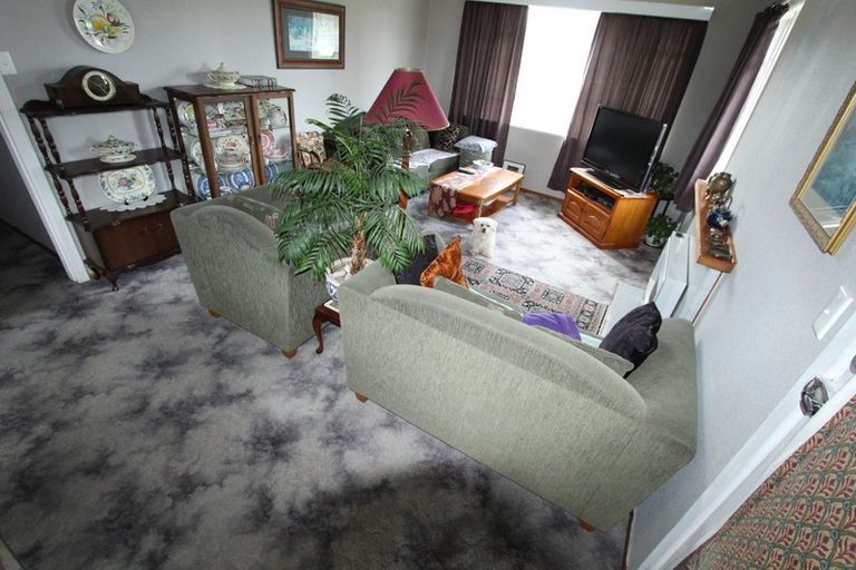 Photo of property in 100 Elizabeth Drive, Tokoroa, 3420