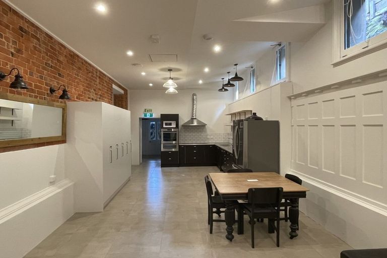 Photo of property in 255 Rattray Street, Dunedin Central, Dunedin, 9016