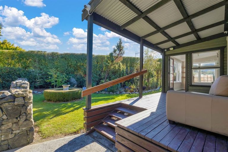 Photo of property in 15 Harewood Road, Oxford, 7430