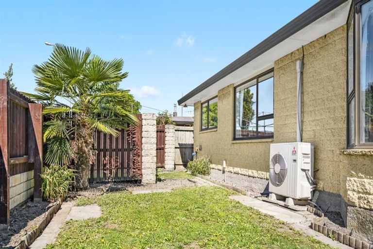 Photo of property in 1/771 Main North Road, Belfast, Christchurch, 8051