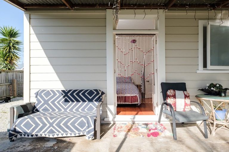 Photo of property in 35 Lyndhurst Street, Awapuni, Gisborne, 4010