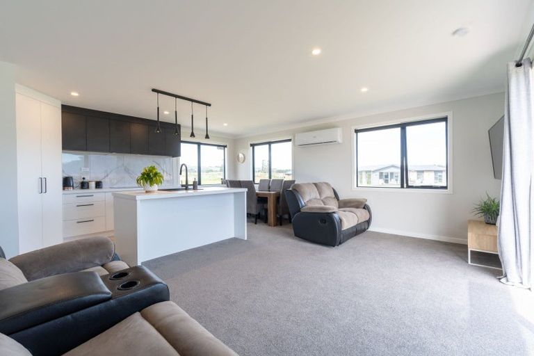 Photo of property in 9 Millar Place, Te Anau, 9679