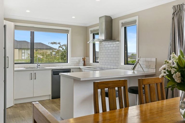 Photo of property in 3 Brompton Close, Richmond Heights, Taupo, 3330