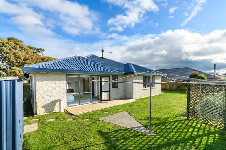 Photo of property in 93 Peter Hall Drive, Kelvin Grove, Palmerston North, 4414