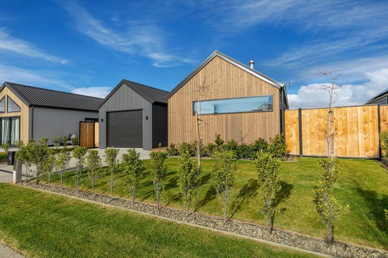 Photo of property in 19 Wooing Tree Avenue, Cromwell, 9310
