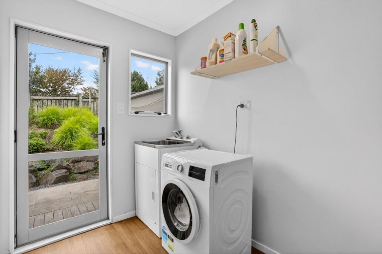 Photo of property in 16 Settlement Road, Kaiwaka, 0573
