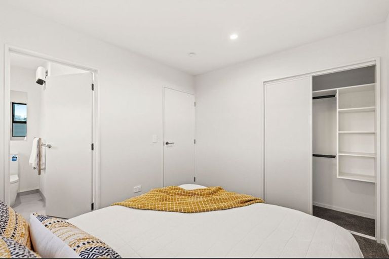 Photo of property in 35b Wrights Road, Addington, Christchurch, 8024