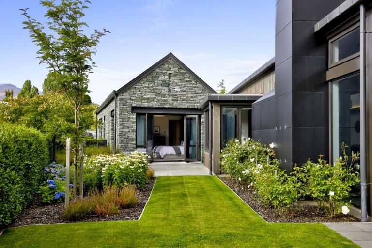 Photo of property in Millbrook Resort, 2 Dalgleish Lane, Arrowtown, 9371