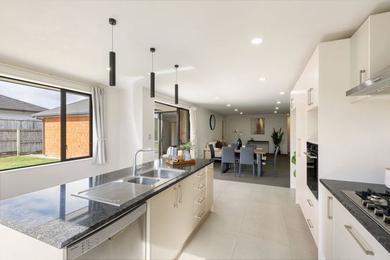 Photo of property in 6 Sutherland Court, Flagstaff, Hamilton, 3210