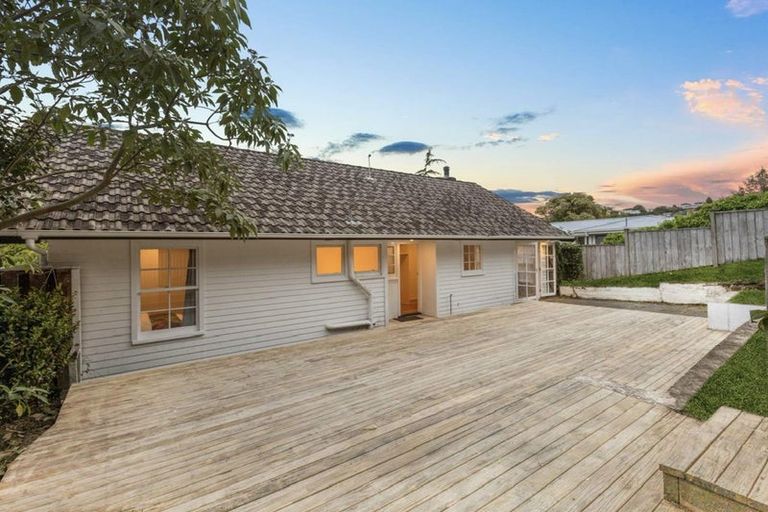 Photo of property in 65 Monarch Avenue, Hillcrest, Auckland, 0627