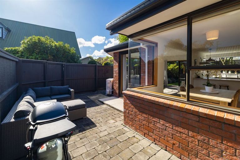 Photo of property in 1/61a Condell Avenue, Papanui, Christchurch, 8053