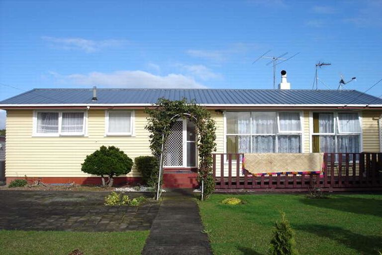 Property details for 1/12 Olive Crescent, Papatoetoe, Auckland, 2025