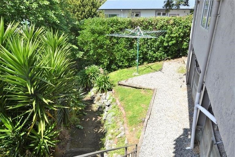 Photo of property in 36 Queens Road, Stepneyville, Nelson, 7010