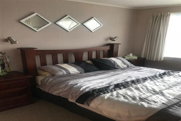 Photo of property in 27 Moorhouse Street, Taradale, Napier, 4112