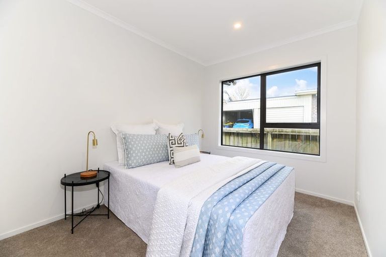 Photo of property in 1/40 Matuhi Rise, Henderson, Auckland, 0612