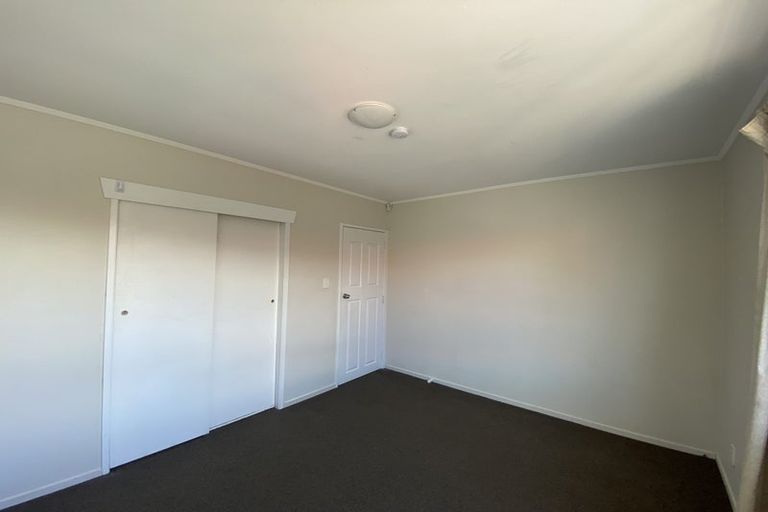 Photo of property in 21 Orly Avenue, Mangere, Auckland, 2022