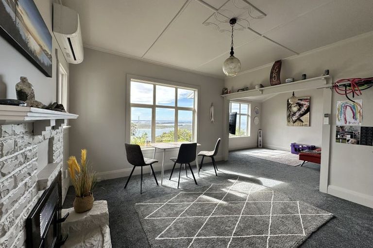 Photo of property in 83 Walker Street, Bluff, 9814