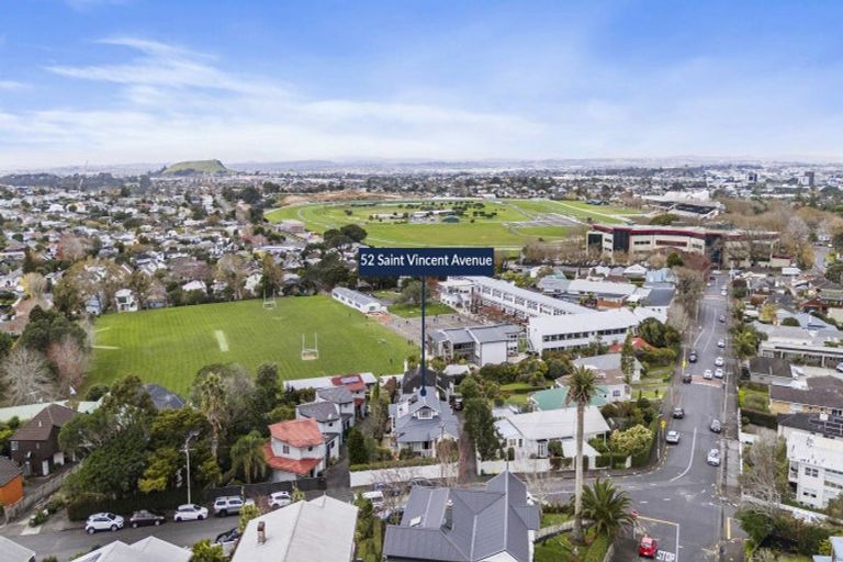 Photo of property in 52 St Vincent Avenue, Remuera, Auckland, 1050