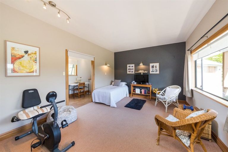 Photo of property in 125 Shirriffs Road, Awapuni, Palmerston North, 4412