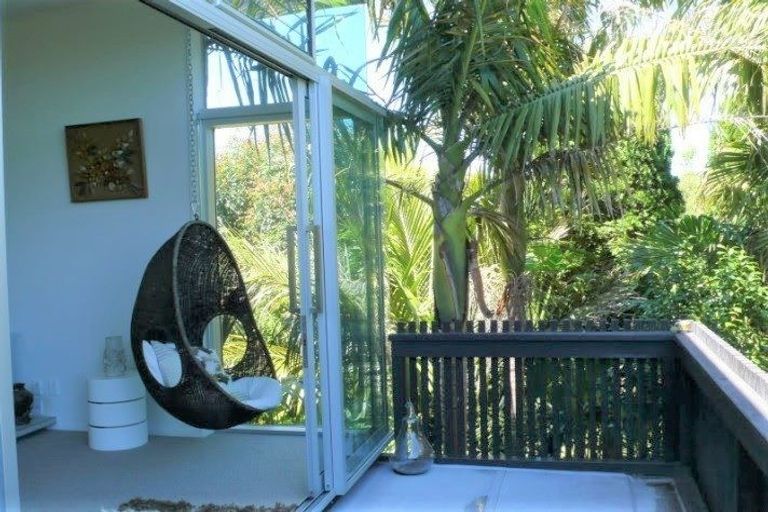 Photo of property in 58 Matai Road, Raumati South, Paraparaumu, 5032