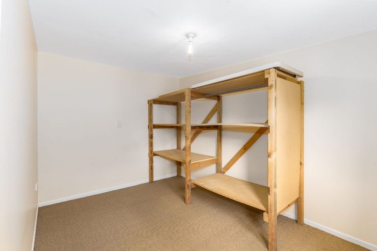 Photo of property in 341 Riverside Drive, Fairfield, Lower Hutt, 5011