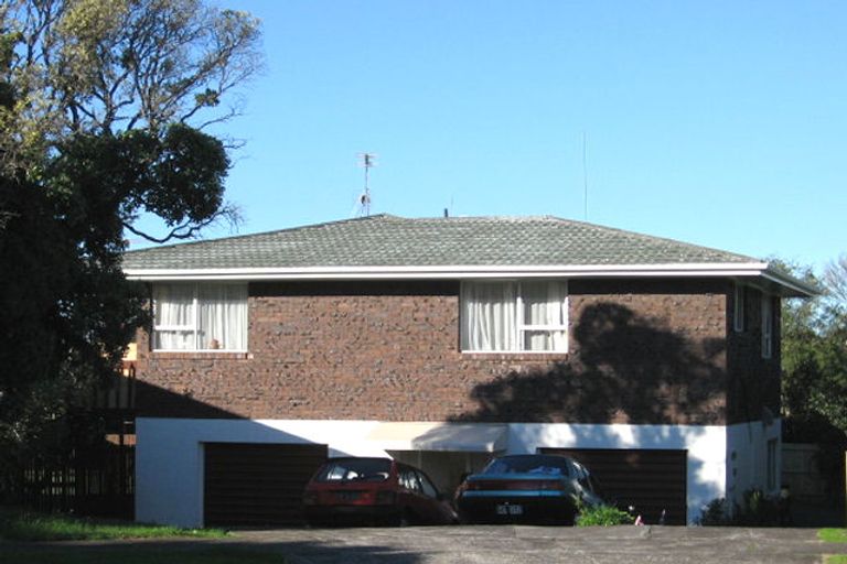 Photo of property in 3/10 Pedersen Place, Bucklands Beach, Auckland, 2012