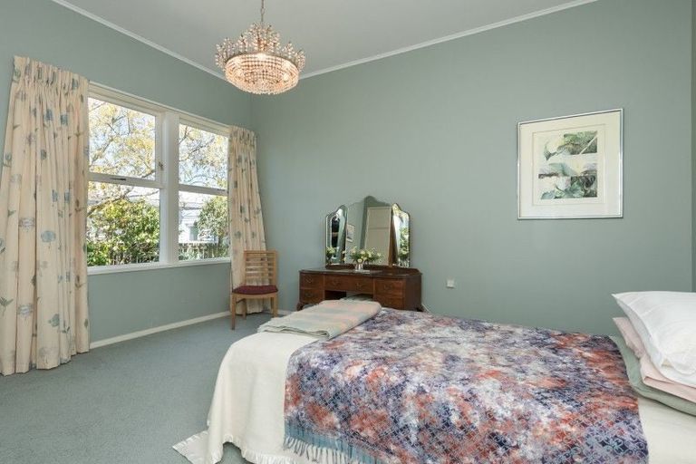 Photo of property in 26 Marsden Avenue, Karori, Wellington, 6012