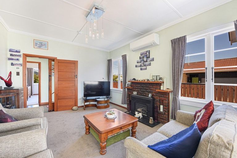 Photo of property in 17a Ranui Road, Stoke, Nelson, 7011