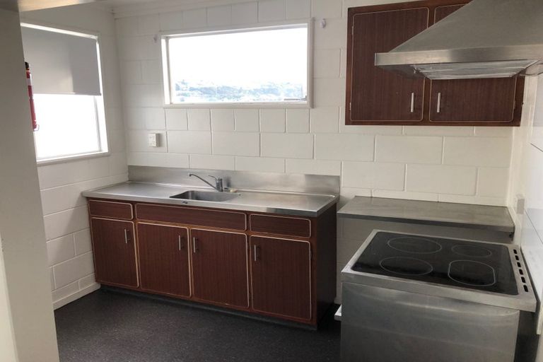 Photo of property in 35 Scarborough Terrace, Mount Victoria, Wellington, 6011