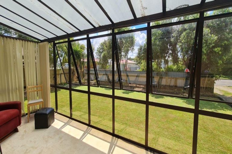 Photo of property in 2 Oaklea Avenue, Marton, 4710