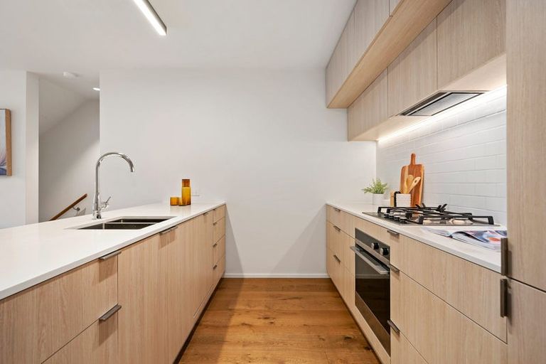 Photo of property in 25 Erica Pabst Way, Island Bay, Wellington, 6023