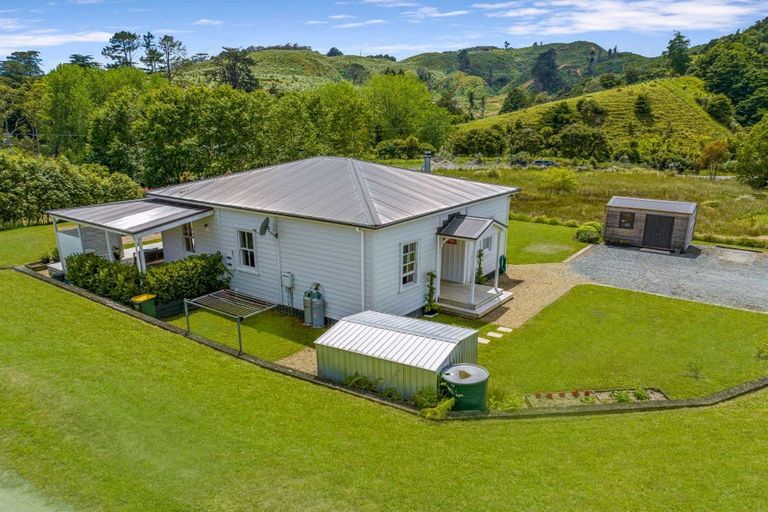 Photo of property in 190a Ahuroa Valley Road, Makarau, Warkworth, 0981