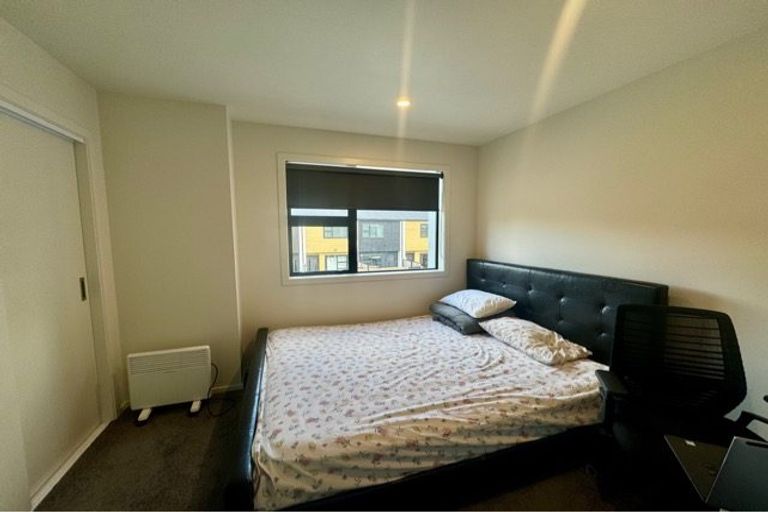 Photo of property in 2/37 Sladden Street, Naenae, Lower Hutt, 5011