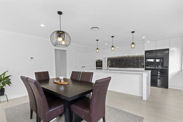 Photo of property in 26 William Paul Street, Cambridge, 3434