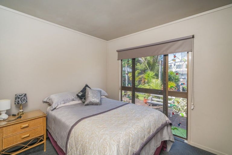 Photo of property in 10 Centennial Drive, Whitianga, 3510