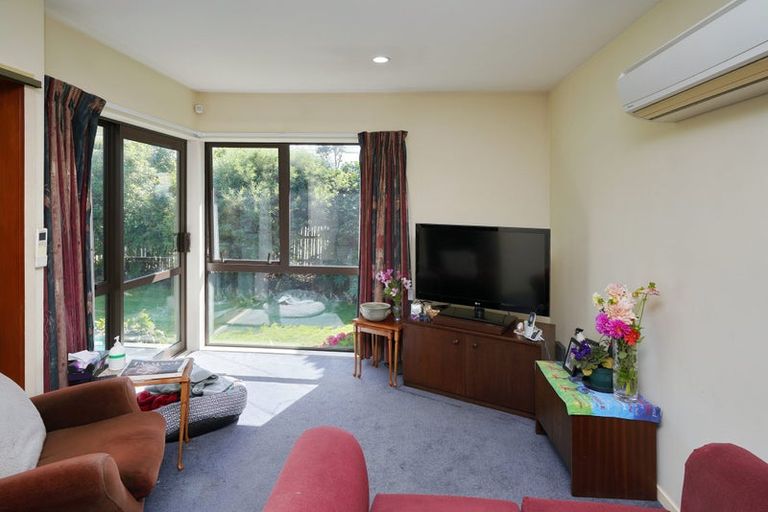 Photo of property in 8 Quebec Place, Wainoni, Christchurch, 8061