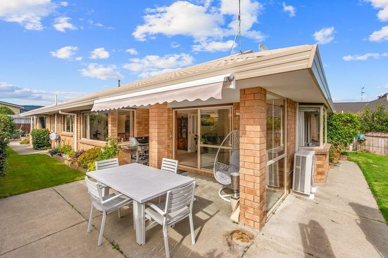 Photo of property in 96 Cedar Drive, Paraparaumu Beach, Paraparaumu, 5032