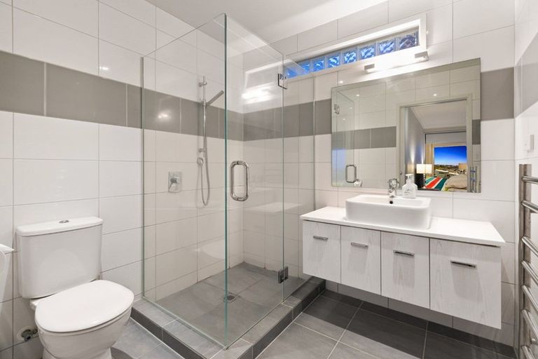 Photo of property in 10/898 Papamoa Beach Road, Papamoa Beach, Papamoa, 3118