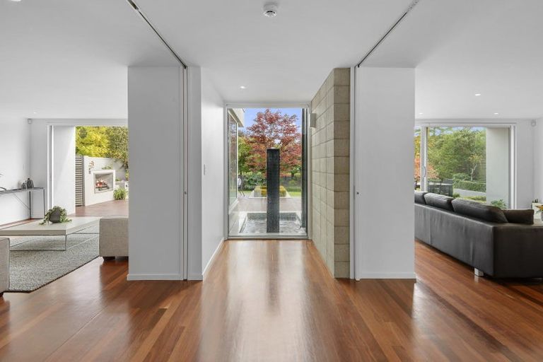 Photo of property in 29 Idris Road, Fendalton, Christchurch, 8052