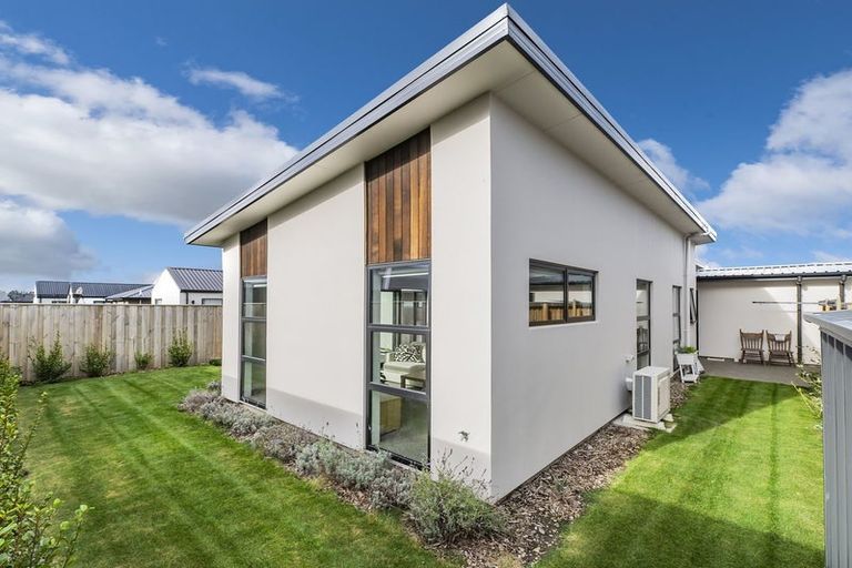 Photo of property in 9 Coney Place, Rolleston, 7614