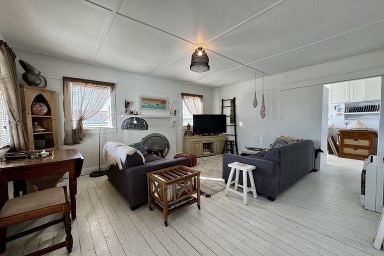 Photo of property in 14 Westcott Street, Waimataitai, Timaru, 7910