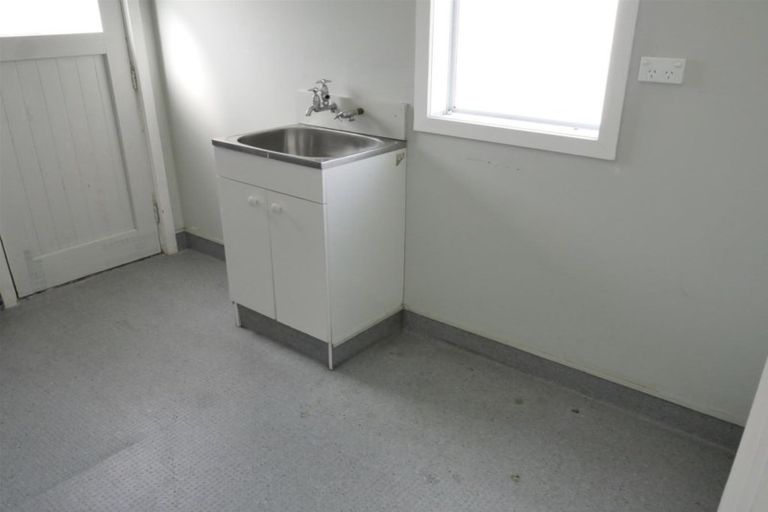 Photo of property in 54 Vogel Street, Hawera, 4610