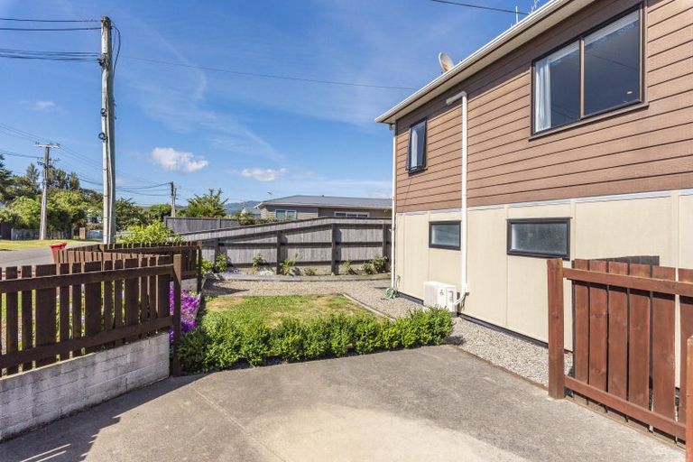 Photo of property in 8 Dale Road, Raumati South, Paraparaumu, 5032