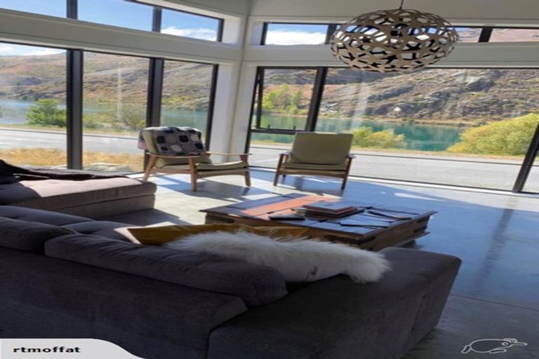 Photo of property in 2 Donegal Street, Cromwell, 9310