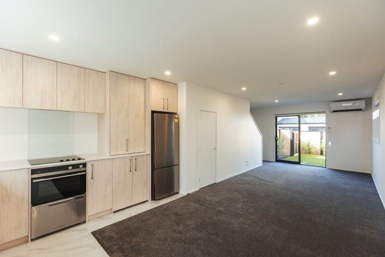 Photo of property in 4/12 Matata Place, Dallington, Christchurch, 8061
