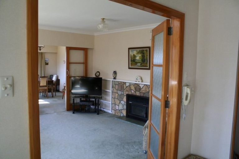 Photo of property in 18 Grant Street, Dannevirke, 4930