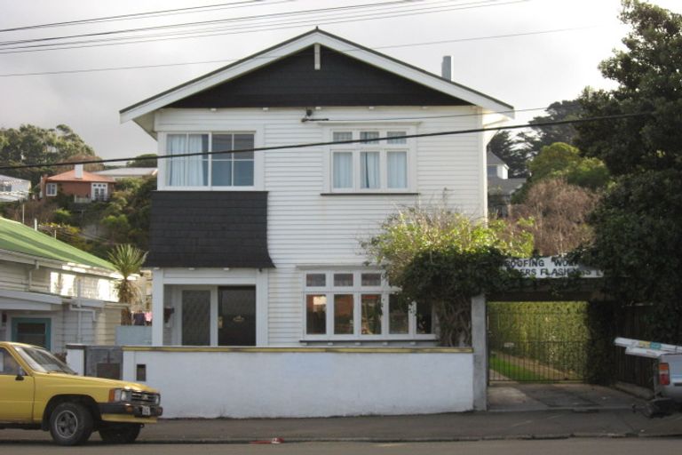 Photo of property in 18 Kilbirnie Crescent, Kilbirnie, Wellington, 6022