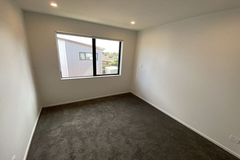 Photo of property in 26b Grande Vue Road, Papatoetoe, Auckland, 2025