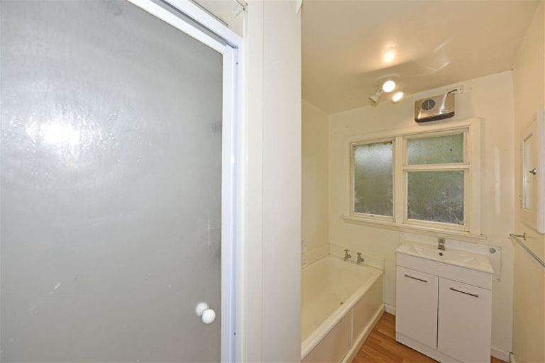 Photo of property in 3 Garden Road, Merivale, Christchurch, 8014